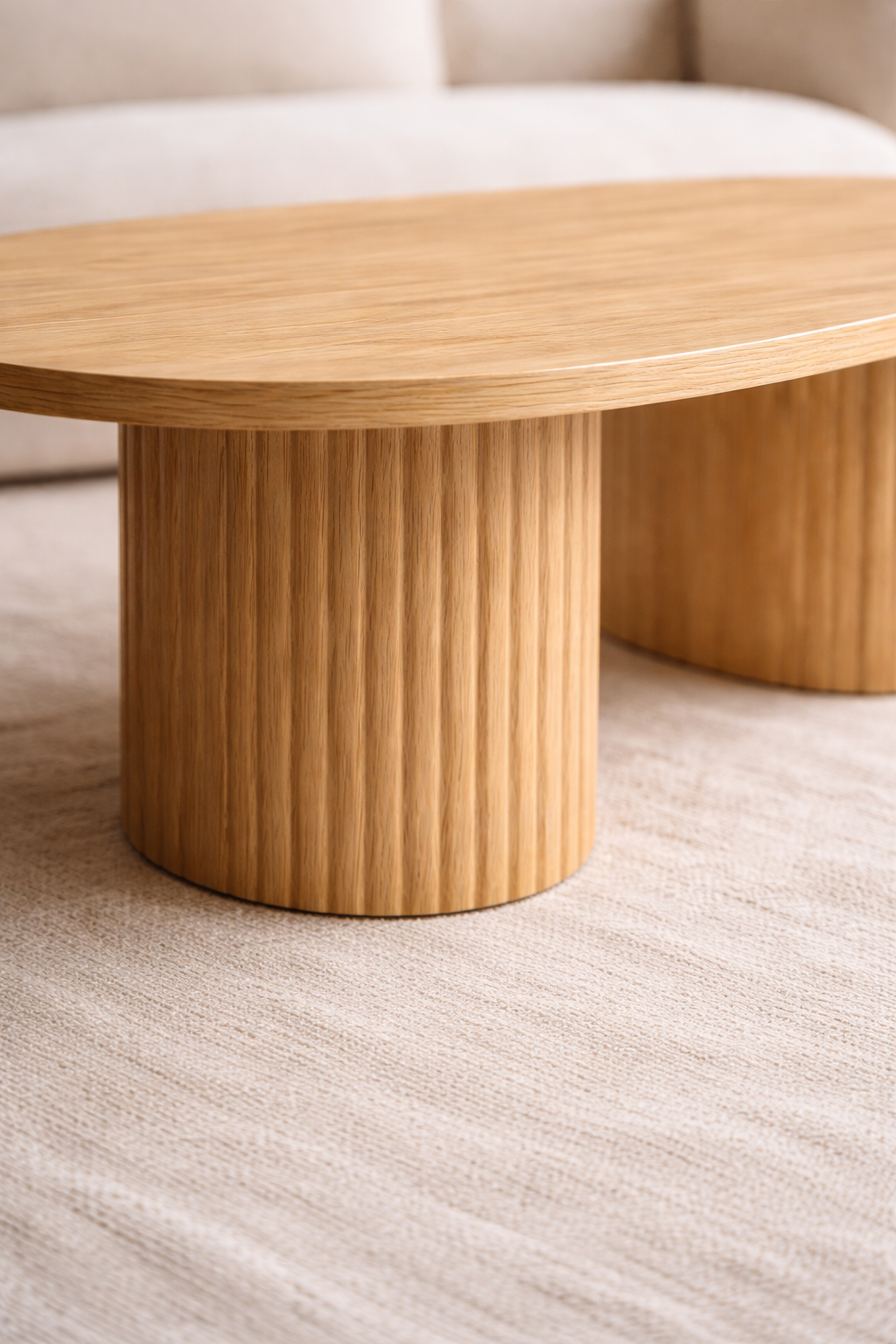 LUNO — Ovaler Couchtisch